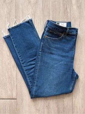 GAP High Rise Straight Leg Cigarette Blue Denim Jeans women’s 30” or 10R
